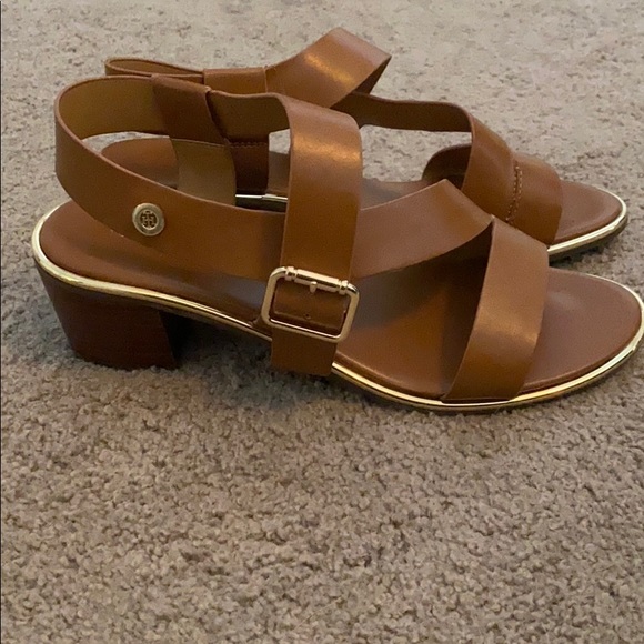 Tommy Hilfiger stacked heel sandals - Picture 2 of 9